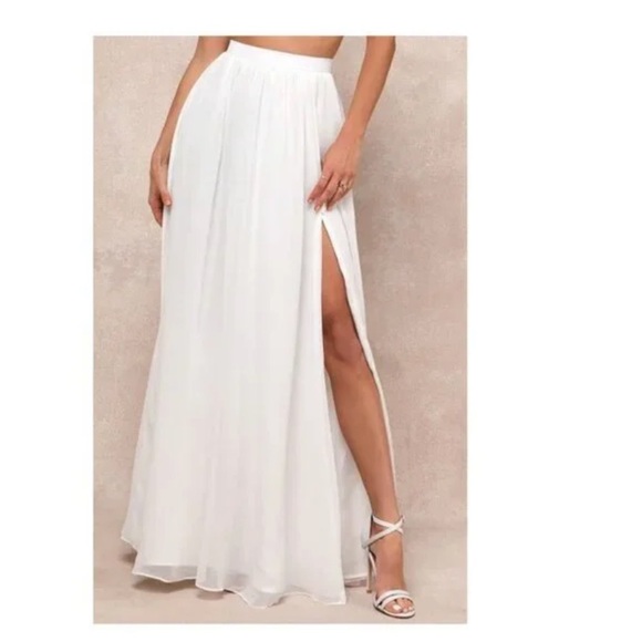 Lulu's White Maxi Skirt - Picture 11 of 12